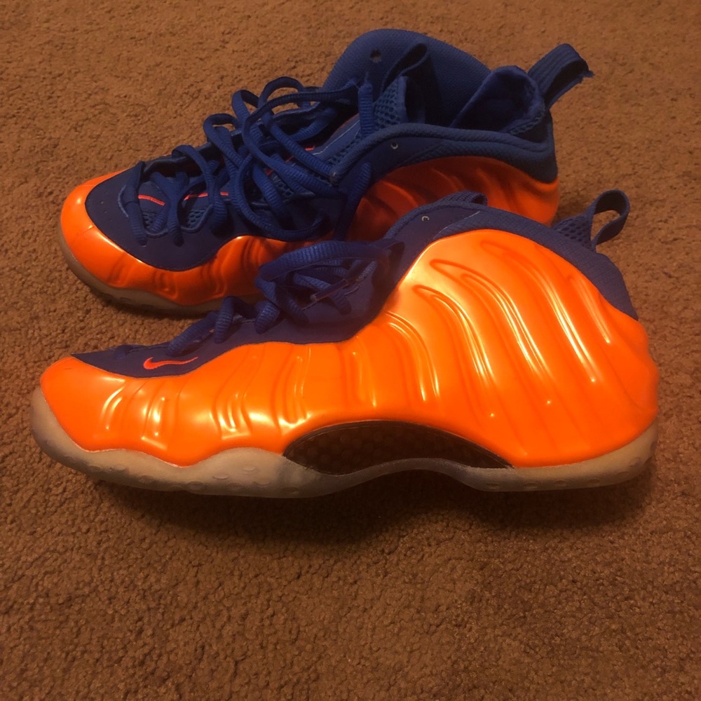 Nike foamposites “knicks”